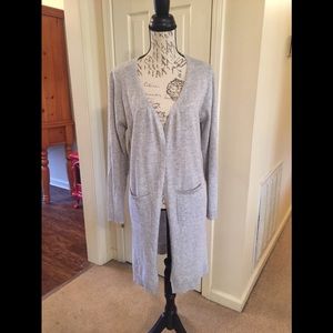 Light grey long cardigan with pockets